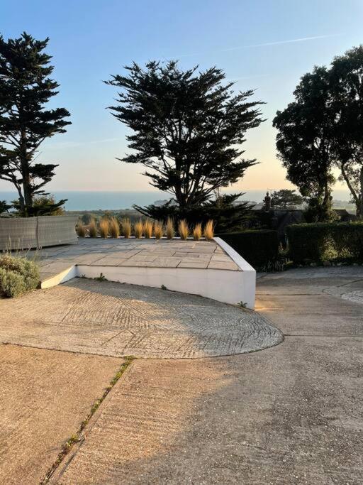 The Bolt Hole Hythe Panoramic Coast And Sea Viewsヴィラ エクステリア 写真