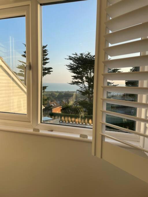 The Bolt Hole Hythe Panoramic Coast And Sea Viewsヴィラ エクステリア 写真
